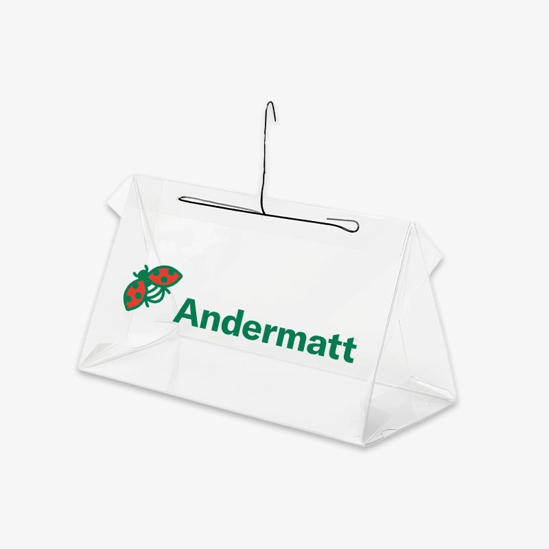 Tordeuse des buissons - piège insecte complet